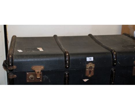 A cabin trunk