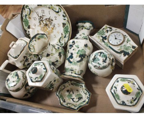 A COLLECTION OF MASONS CHARTREUSE CERAMICS TO INCLUDE A TEAPOT, CLOCKS, VASES ETC. (10 PIECES IN TOTAL) 