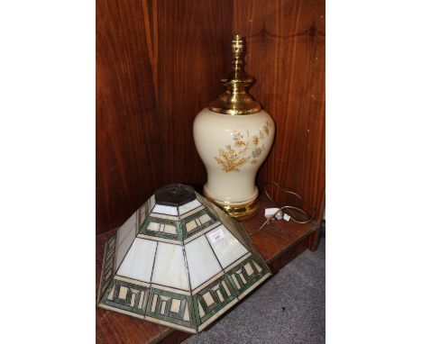 A TIFFANY STYLE HEXAGONAL LAMP SHADE, DIA. 45CM, (A/F, RESTORATION TO GLASS PANELS) TOGETHER WITH A LARGE MODERN FLORAL GLASS