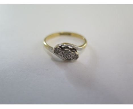 An 18ct yellow gold platinum diamond ring, size M, approx 2.6 grams 