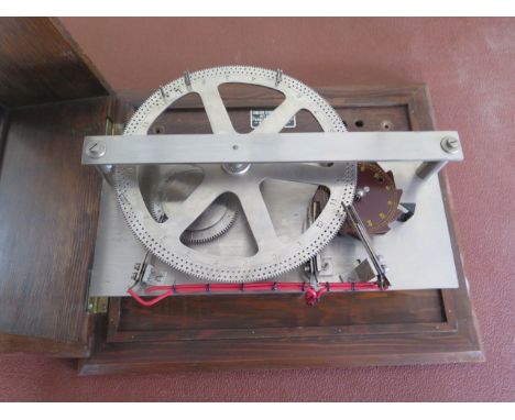 An English Clock Systems electric master 17cm x 38cm x 31cm 