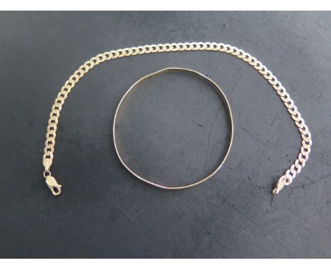 A 9ct yellow gold 27cm bracelet and a 9ct bangle, total approx 10.9 grams 