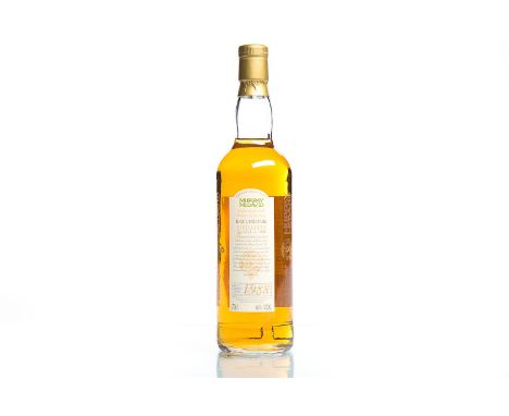 HIGHLAND PARK 1988 MURRAY McDAVID AGED 10 YEARSSingle Malt Scotch Whisky. Distilled November 1988, matured in fresh sherry ca