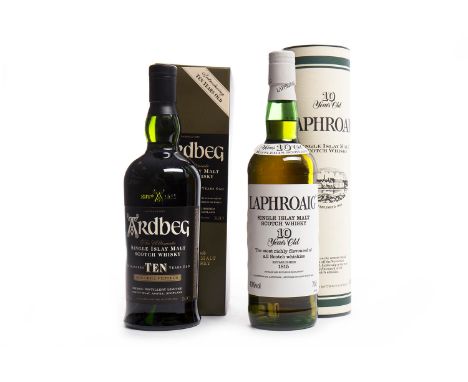LAPHROAIG 10 YEARS OLD - PRE-ROYAL WARRANTSingle Malt Scotch Whisky. Distilled and bottled in Scotland by D. Johnston & Co., 