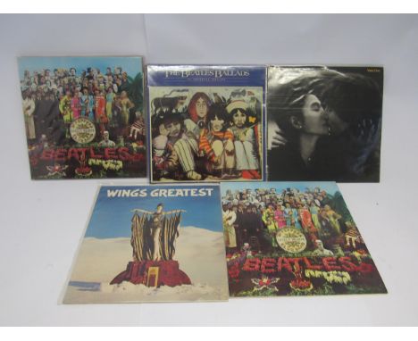 THE BEATLES: A collection of Beatles and related LP's to include 'Sgt. Pepper's Lonely Hearts Club Band' (1C 064 10 4177 1, 1
