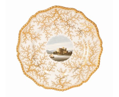 A Worcester Flight Barr and Barr cabinet plate, the central panel decorated with Dunstaffnage Castle Scotland and with gilt b