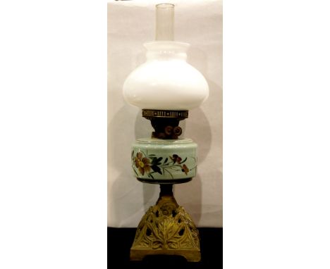 Late Victorian paraffin lamp with glass reservoir. This lot is not available for in-house P&amp;P. 
