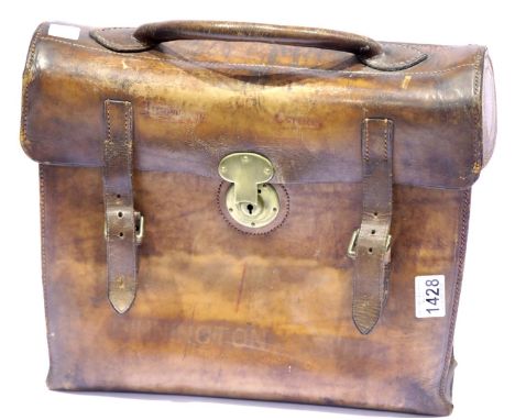 Antique leather briefcase with brass fittings. P&amp;P Group 3 (£25+VAT for the first lot and £5+VAT for subsequent lots) 