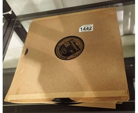 Twelve 78 RPM Ink Spots records on the Brunswick label. P&amp;P Group 2 (£18+VAT for the first lot and £2+VAT for subsequent 