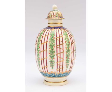 A Worcester 'Hop Trellis' tea canister with cover, circa 1770, of ovoid form, painted cursive 'W' to the base in blue, 17cm h