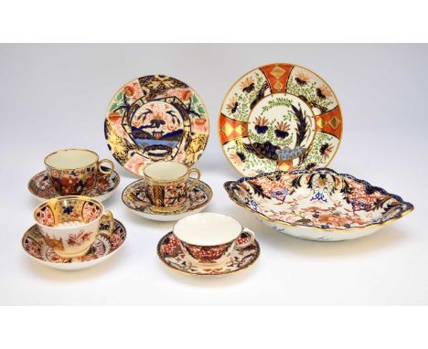 A collection of Regency period English 'Japan' imari warescomprising a Spode teacup and saucer, pattern 1495 (handle repaired