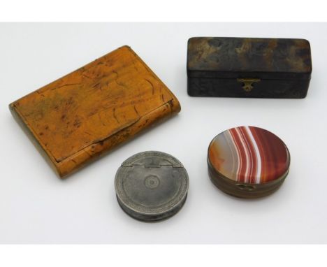 An agate snuff box twinned with a maple cigarette case, a base metal snuff box &amp; a 19thC. tortoiseshell box