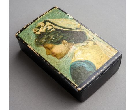 An early 20th Century snuff box, the cover painted with portrait of a Lady in headdress, approx 5.8 x 3.5cm 