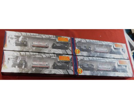 Bachmann 33-528 Tanker Traffic Classics Berry Wiggins 3 PC Set (4). Mint in box.
