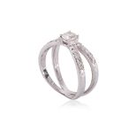 A DIAMOND CROSSOVER RING