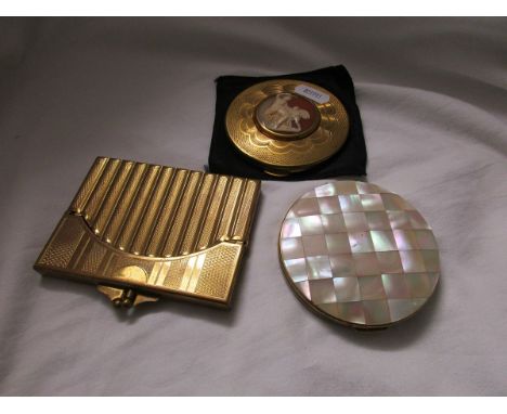 2 vintage compacts and metal purse