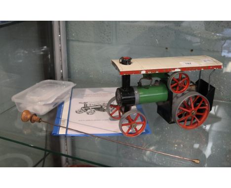 Mamod traction engine together with spares 