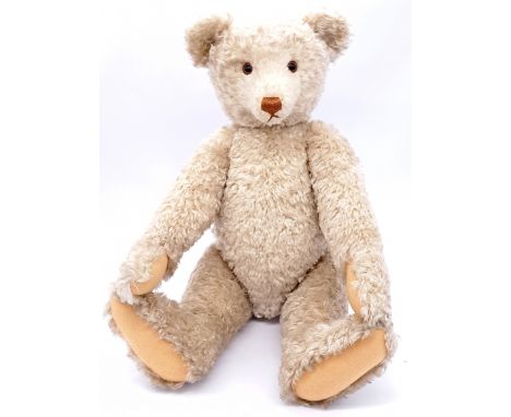 Steiff Teddy Bear replica 1908, white tag 406041 (button is present but cloth tag has been removed), LE 7000, winter white cu