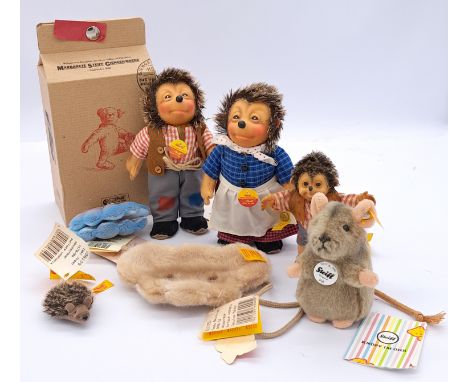 Steiff assortment including Mecki 350108 and Micki 350603, Moosy Muschel 035562 (boxed) plus others. Fair Plus to Excellent P