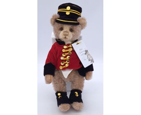 Charlie Bears Isabelle Collection Hans musical teddy bear, 2017, SJ 5633, LE 134/350, designed by Isabelle Lee, light brown m