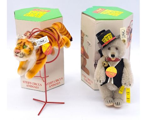 Steiff Circus Series pair: Teddy Baby Ticket Seller, white tag 650529, chest tag, Excellent Plus, within Good box, 7.5"/19cm;