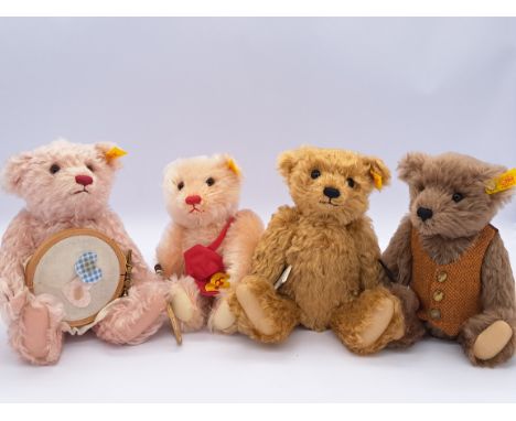 Steiff Danbury Mint four "Family Series" teddy bears: (1) Father, copper mohair, yellow tag 654541, missing tie, swing label 