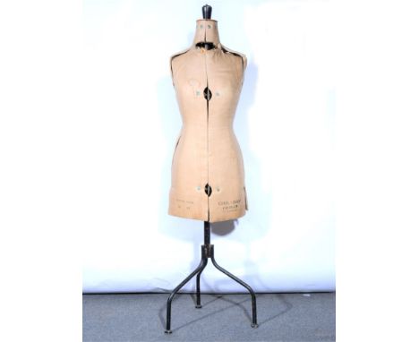 A 1950s Chil-Daw Dressmaker's mannequin dummy, stamped Chil-Daw Pioneer
