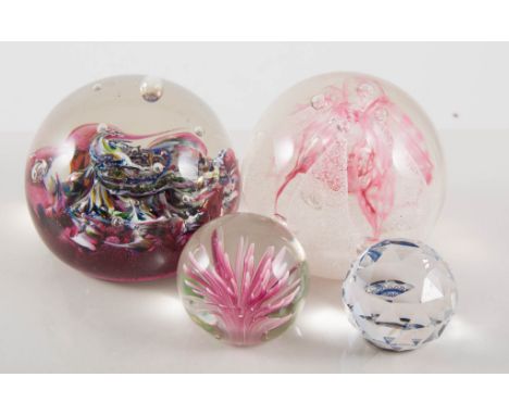 Collection of Selkirk, Caithness and other paperweights, (22).