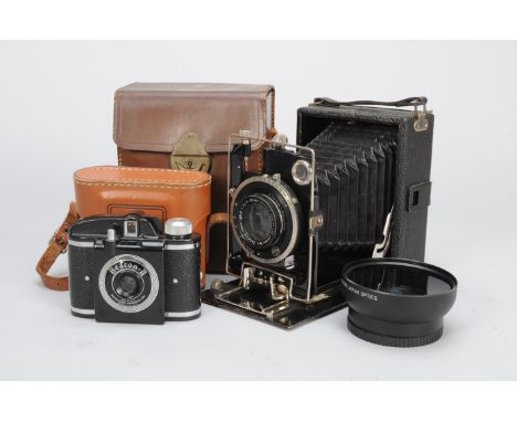 Various Cameras, a Wallace Heaton folding plate camera, Beacon II bakelite camera, Agfa Viewfinder camera, Nimslo 3D camera c