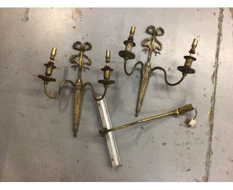 Pair good quality ormolu wall lamps and picture lamp
