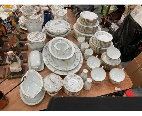 Extensive Austrian porcelain tea and dinner serviceOverall very good condition. Looks to be unused. Please see additional ima