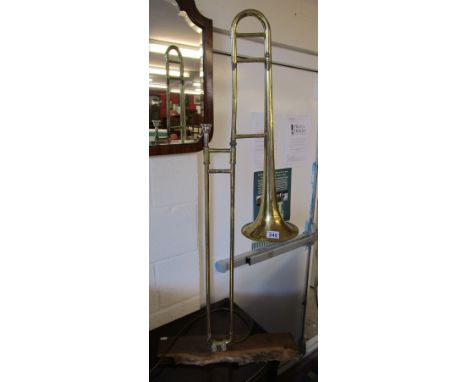 Converted trumpet down-lighter lamp