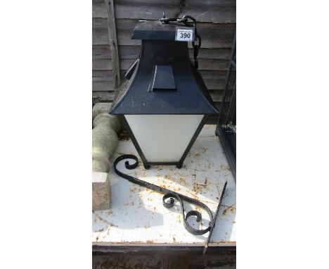 Exterior hanging lamp with bracket
