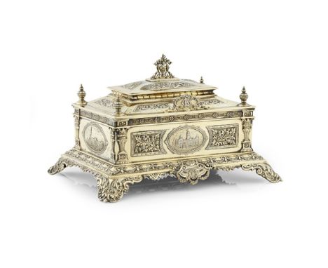 GLASGOW - A SILVER GILT FREEDOM PRESENTATION CASKET  ALEXANDER DUNCAN, GLASGOW 1912   of rectangular form, with chased scenes