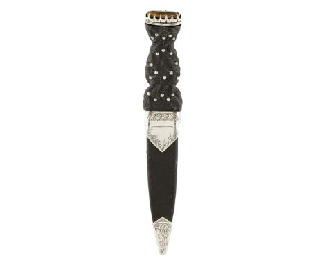 INVERNESS - A SCOTTISH PROVINCIAL SGIAN DUBH  FERGUSON AND MACBEAN   signed to blade FERGUSON &amp; MACBEAN / INVERNESS, the 