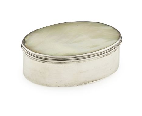 DUNDEE - A RARE SCOTTISH PROVINCIAL SNUFF BOX  JOHN STEVEN   marked IS, script M, pot of lilies, S, of simple oval form with 