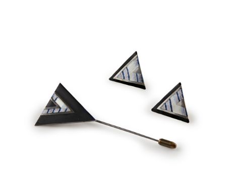 A SUITE OF MODERN SCOTTISH ENAMEL JEWELLERY  MAUREEN EDGAR, EDINBURGH 1985   comprising brooch and earrings, each of triangul