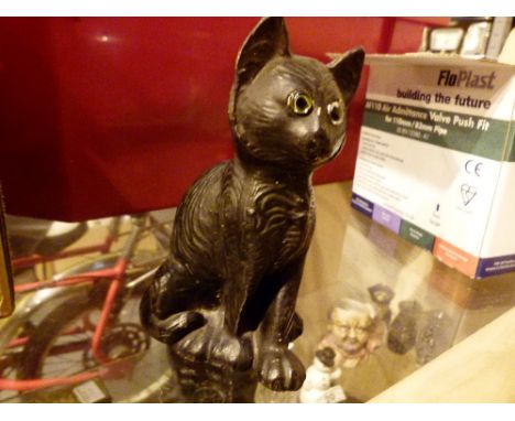 Bretby ceramic cat