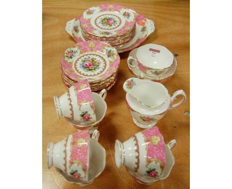 A Royal Albert part tea service in the Lady Carlisle pattern Condition Report / Extra Information Not seconds.
Wear to the gi