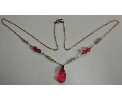 A seed pearl and paste set 9ct gold finelink chain 