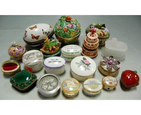 Mixed lot of assorted trinket jars and covers to include; Herend examples 