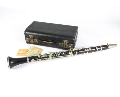 Clarinet, Boosey & Hawkes clarinet generally in good condition - serial no: 35288 casedNo visible writing on the Bell section