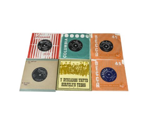 7" singles / EPs, approximately three hundred 7" singles and EPs of various genres with artists including Rolling Stones, The