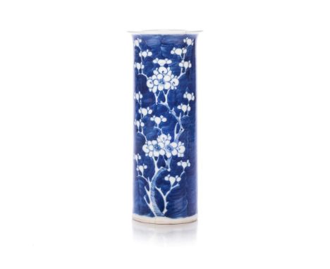 A CHINESE BLUE AND WHITE ‘HAWTHORN’ PATTERN BEAKER VASE, QING DYNASTY, EARLY 19TH CENTURY The tubular body rising to a short 