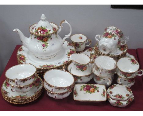 Royal Albert 'Old Country Roses' Dinner/Tea Ware, comprising six dinner plates 27cm diameter, six tea plates 16cm diameter, s