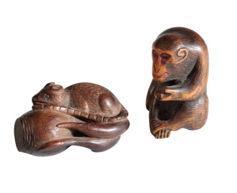 JAPANESE WOOD NETSUKE, KYOTO SCHOOL, EDO PERIOD, 19TH CENTURY, modelled as a seated monkey, 5cm high; together with a JAPANES