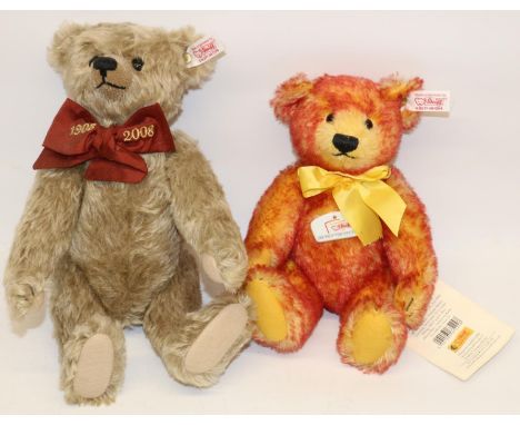 Two Steiff teddy bears: 2005 issue bear in red tipped mohair, and a 1908-2008 commemorative bear, max. H28cm 