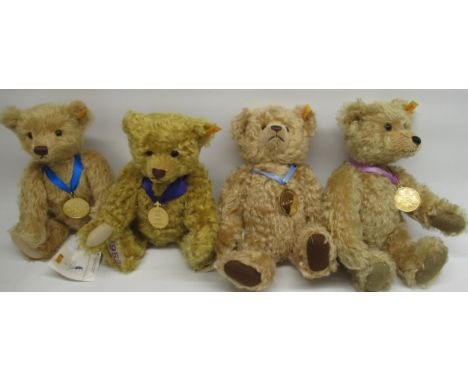 Four Steiff commemorative bears, including 100 Years of Peter Pan, Golden Jubilee etc. (4) 