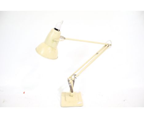 Vintage Retro : A Herbert Terry &amp; Sons Ltd cream coloured 'The Anglepoise' lamp. On a weighted stepped square base. Max. 