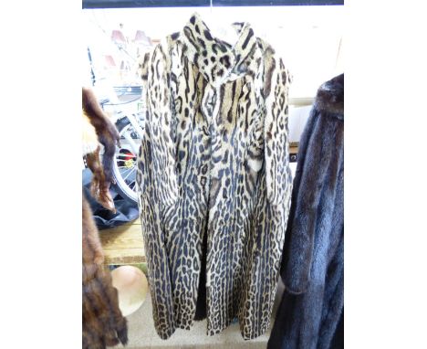 ART DECO LADIES CIVET SLEEVELESS COAT & SCARF